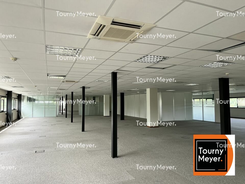 BUREAUX