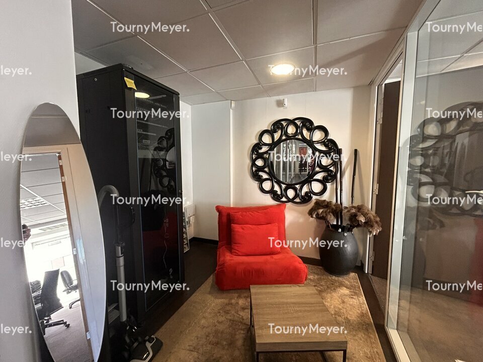 BUREAUX