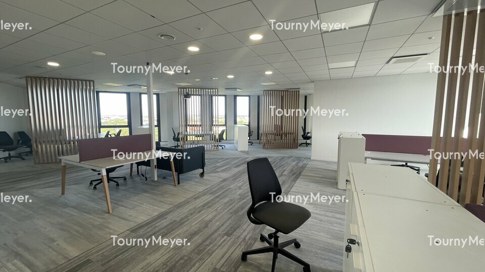 BUREAUX