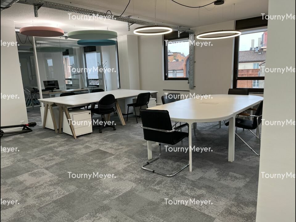 BUREAUX
