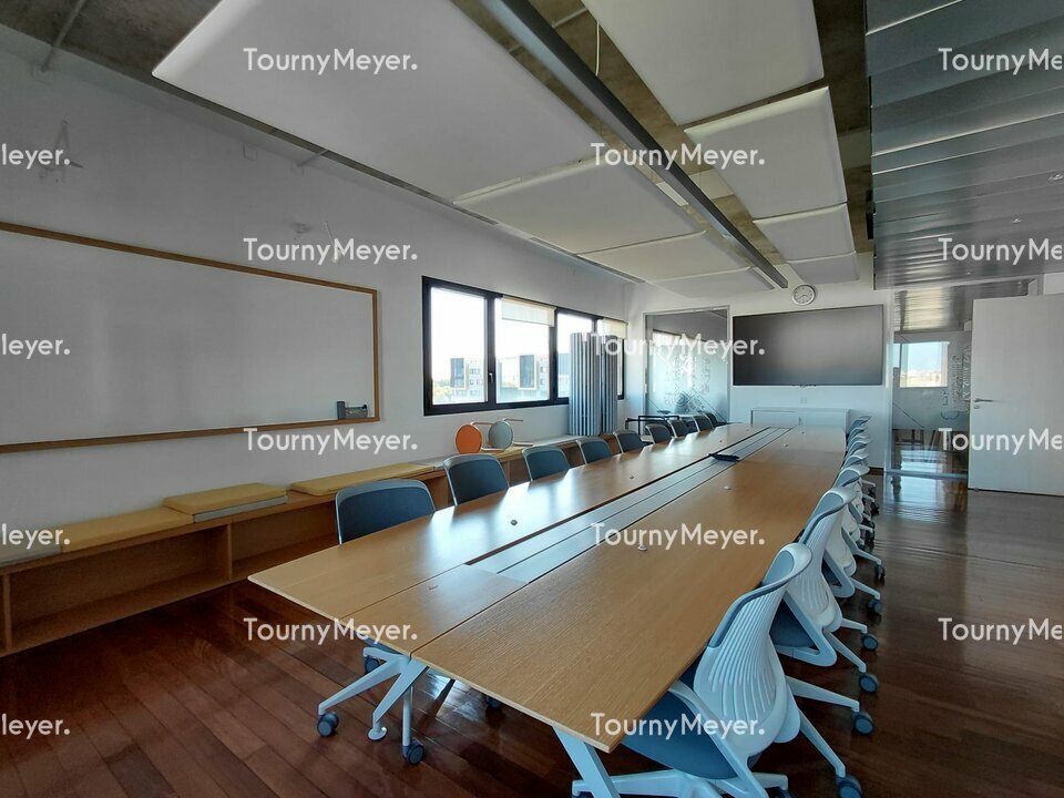 BUREAUX