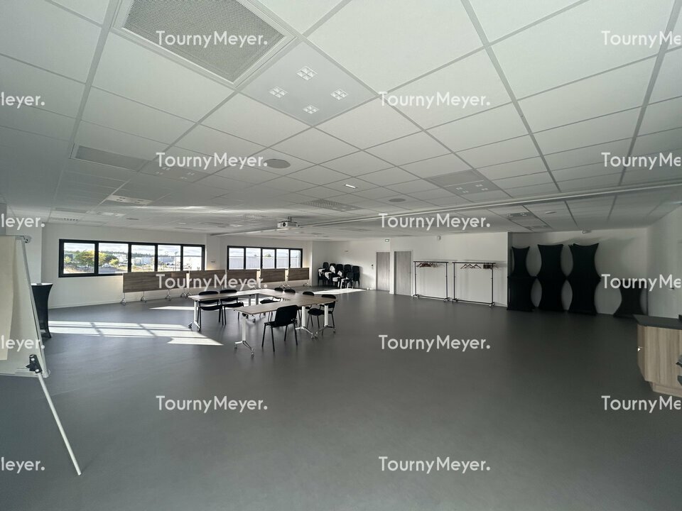 BUREAUX