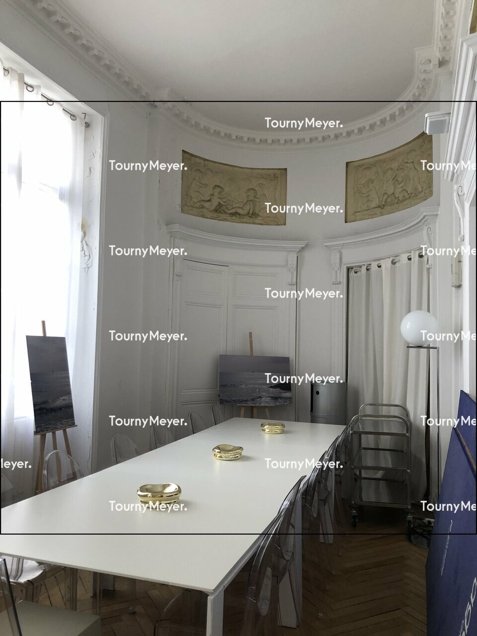 BUREAUX