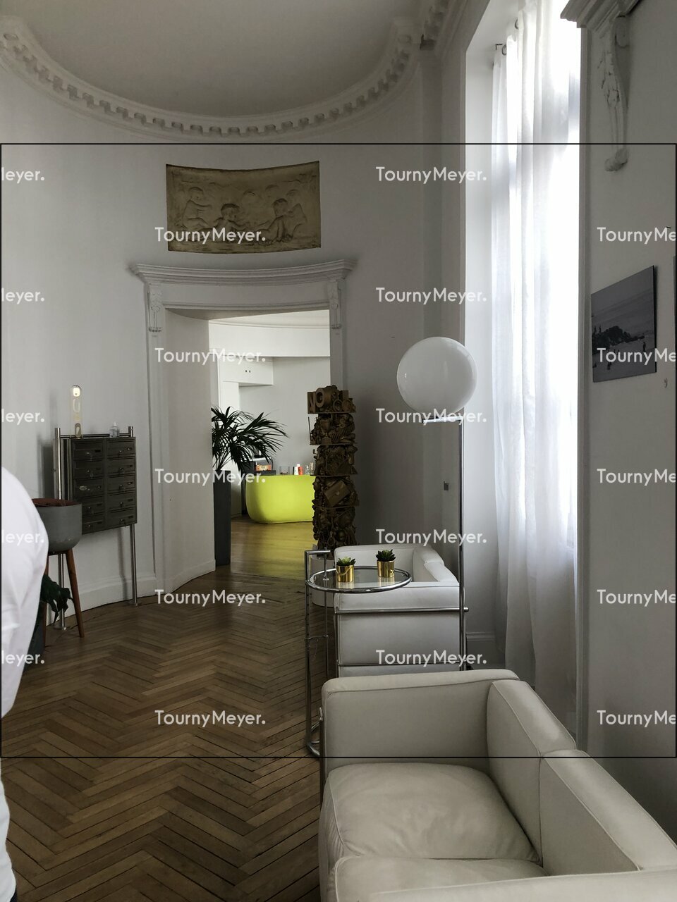 BUREAUX