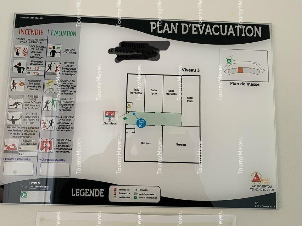 BUREAUX