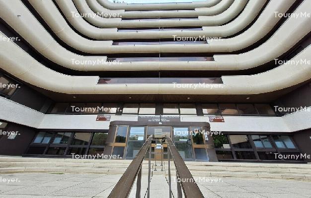 BUREAUX