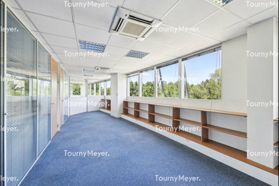 BUREAUX