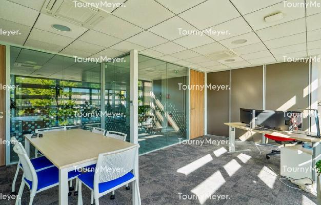 BUREAUX