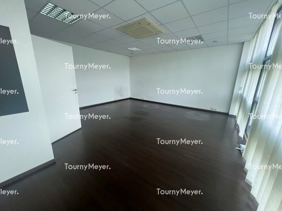 BUREAUX