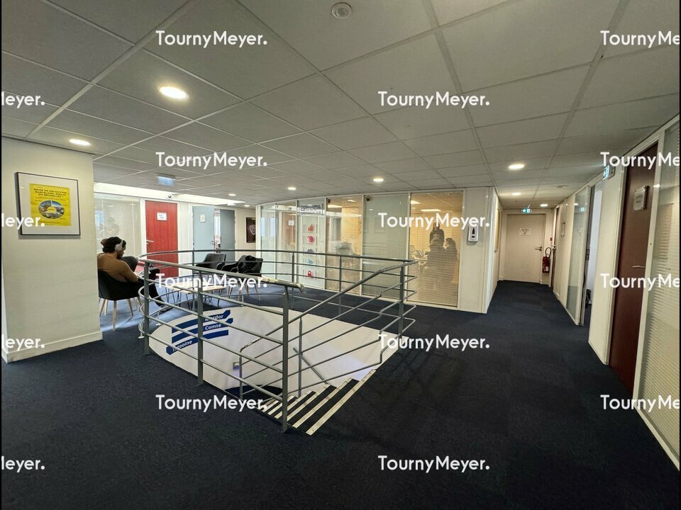 BUREAUX