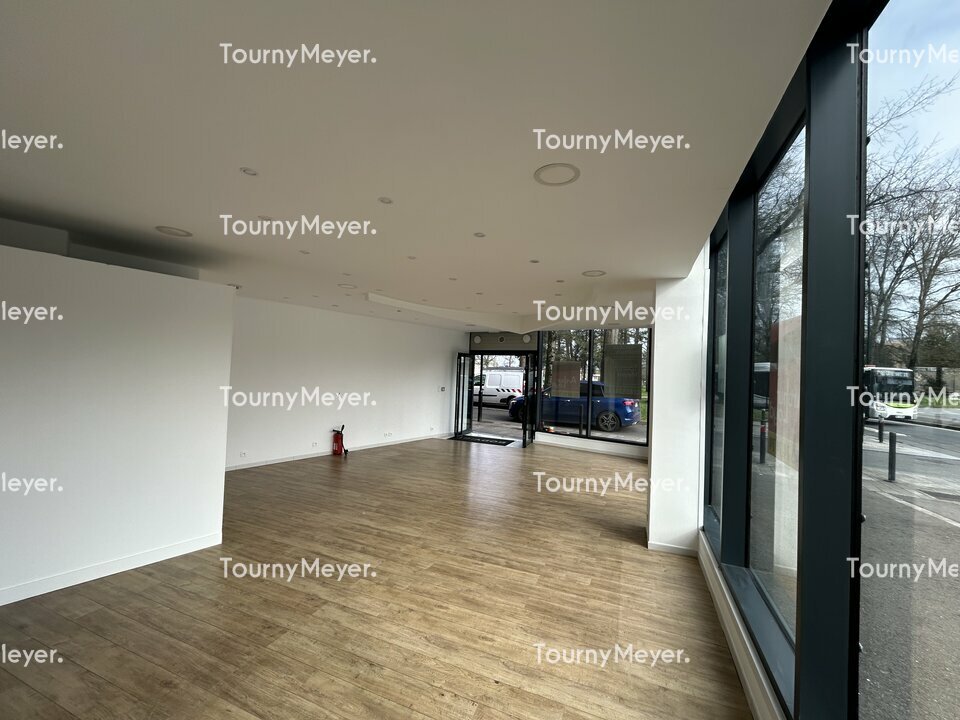 BUREAUX