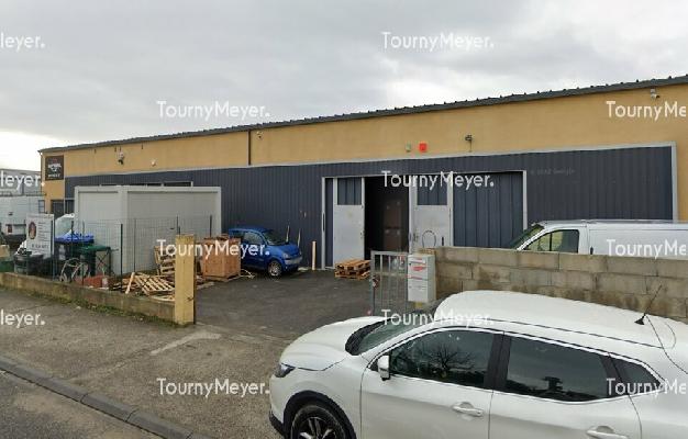 LOCAL D'ACTIVITES