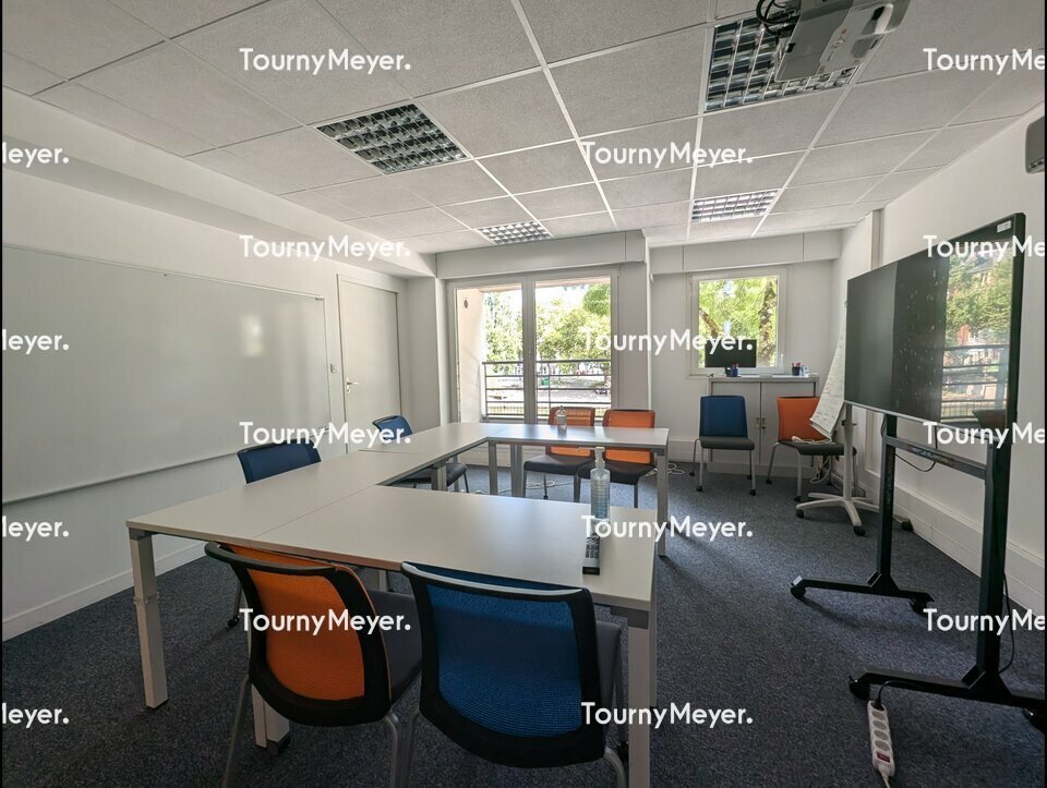 BUREAUX