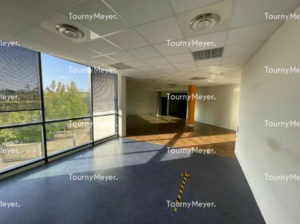 BUREAUX