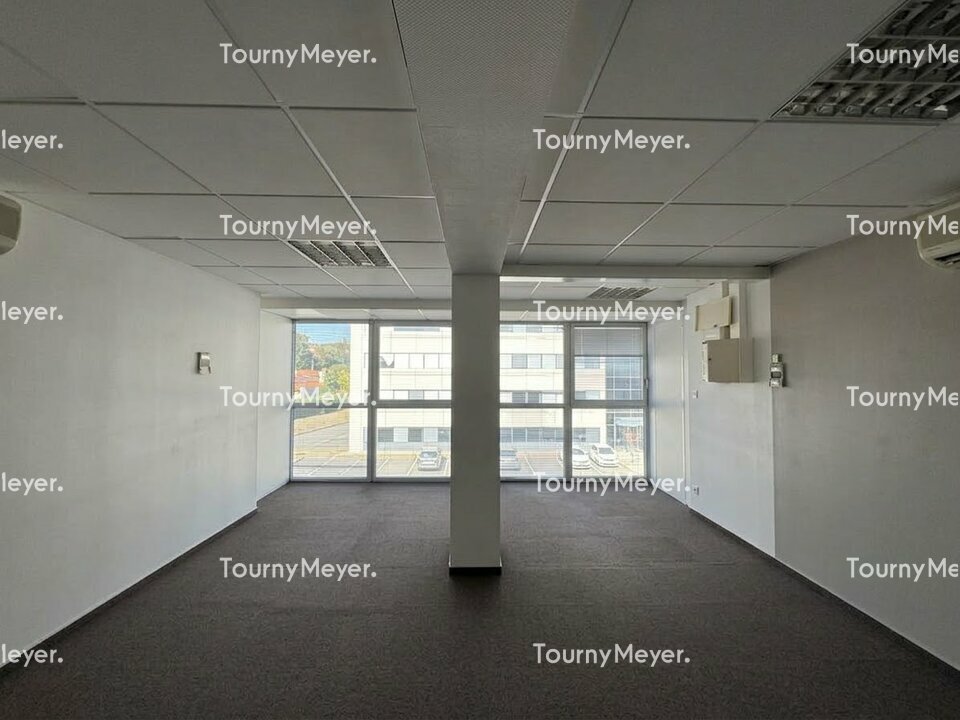 BUREAUX