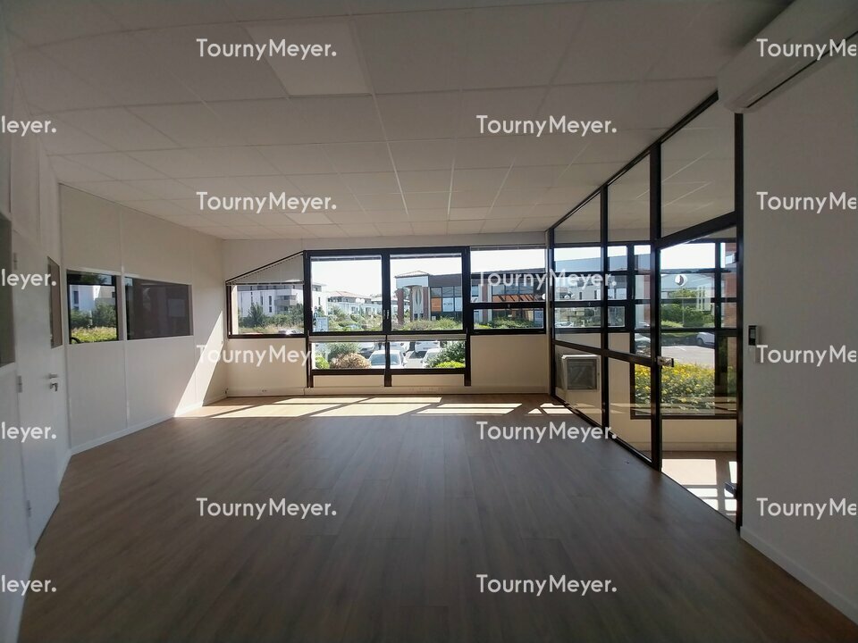 BUREAUX