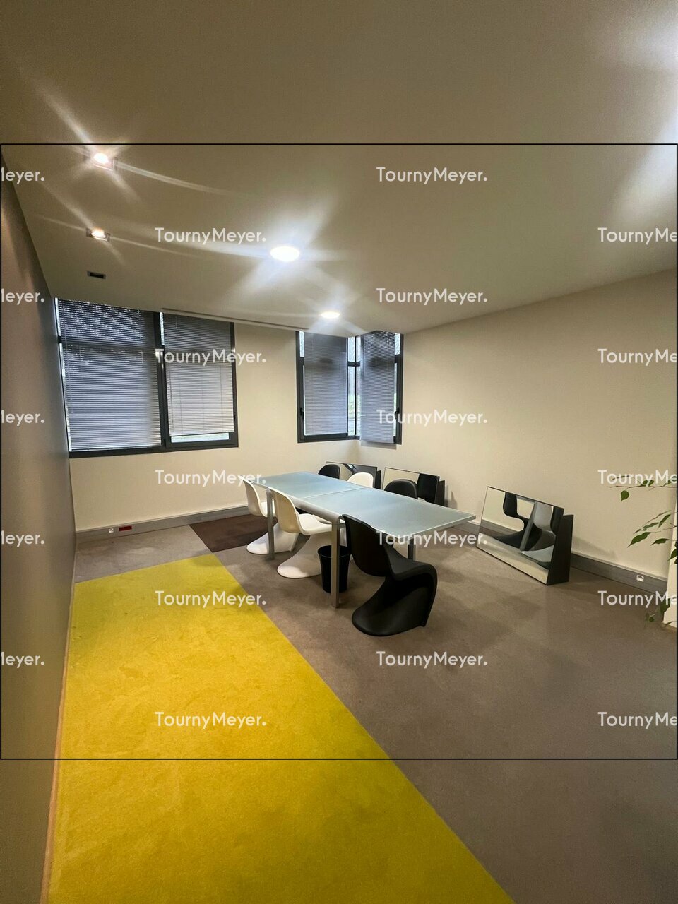 BUREAUX