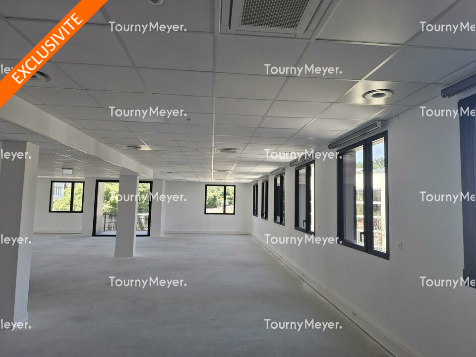 BUREAUX