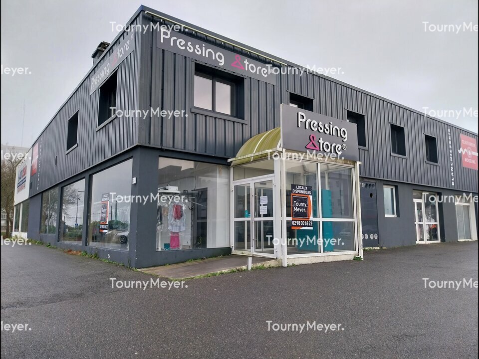 LOCAL D'ACTIVITES