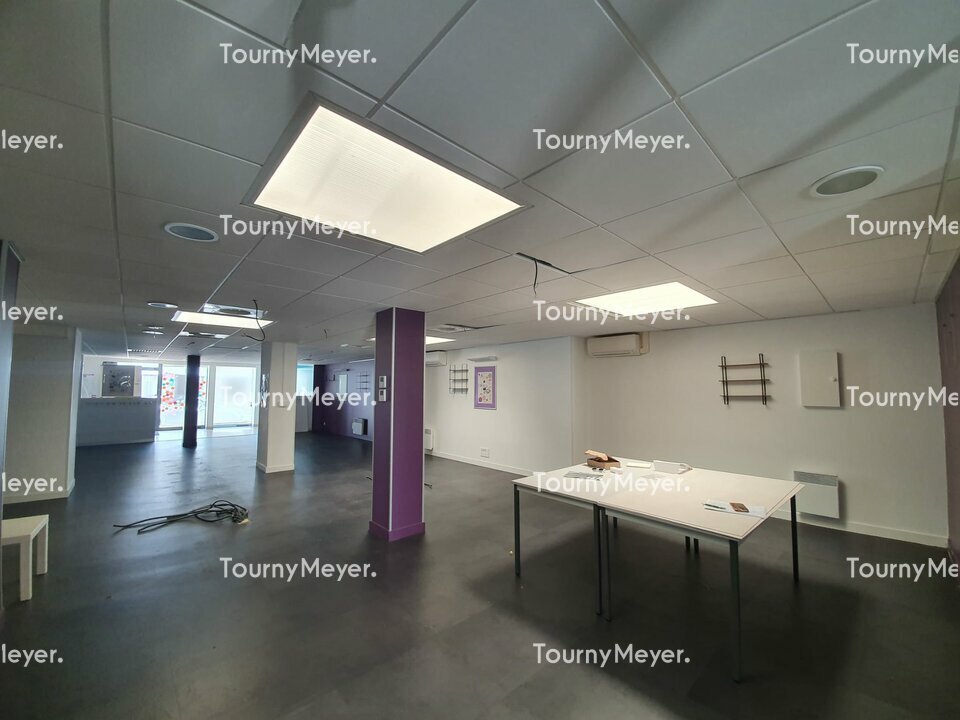 BUREAUX