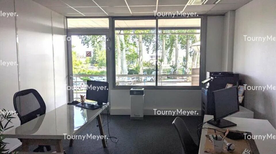 BUREAUX