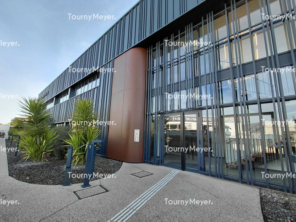 BUREAUX