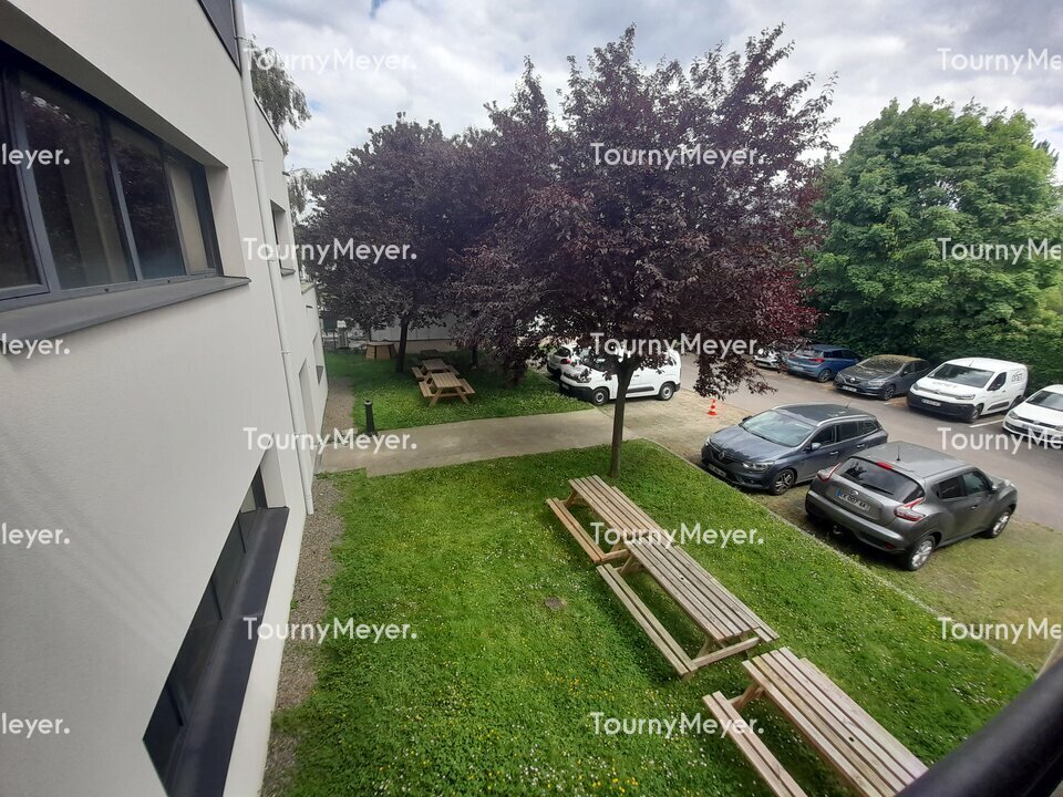BUREAUX