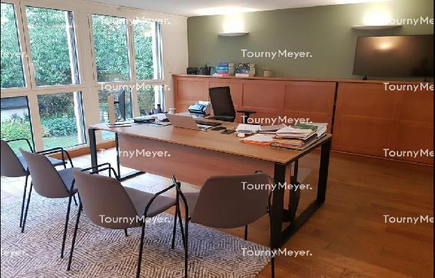 BUREAUX