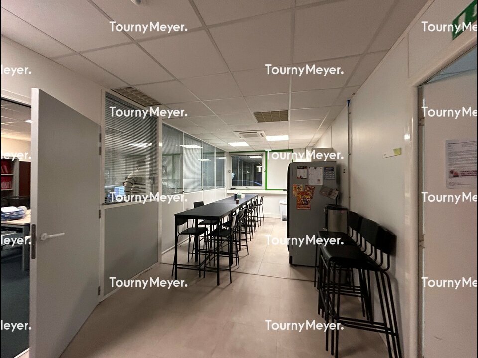 BUREAUX
