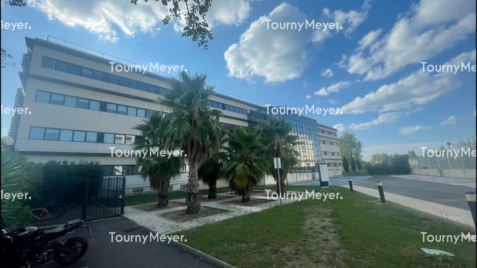 BUREAUX