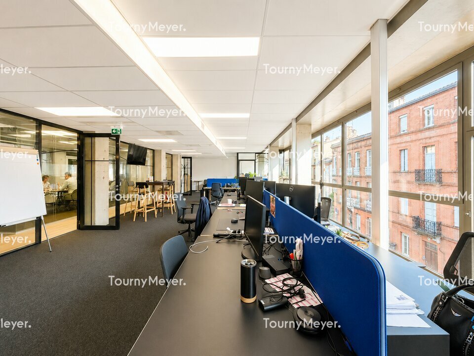 BUREAUX