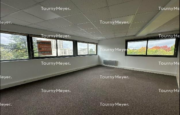 BUREAUX