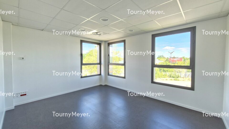 BUREAUX