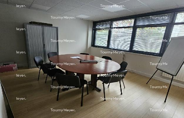 BUREAUX