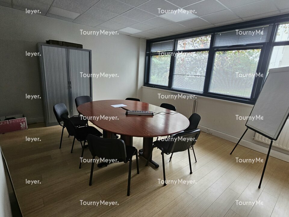 BUREAUX