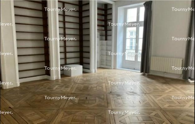 BUREAUX