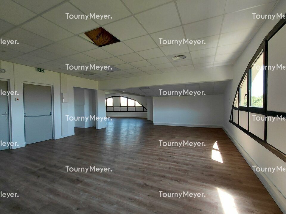 BUREAUX