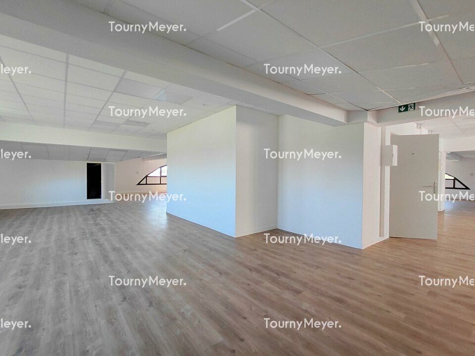 BUREAUX
