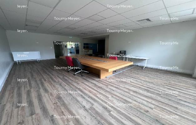 BUREAUX