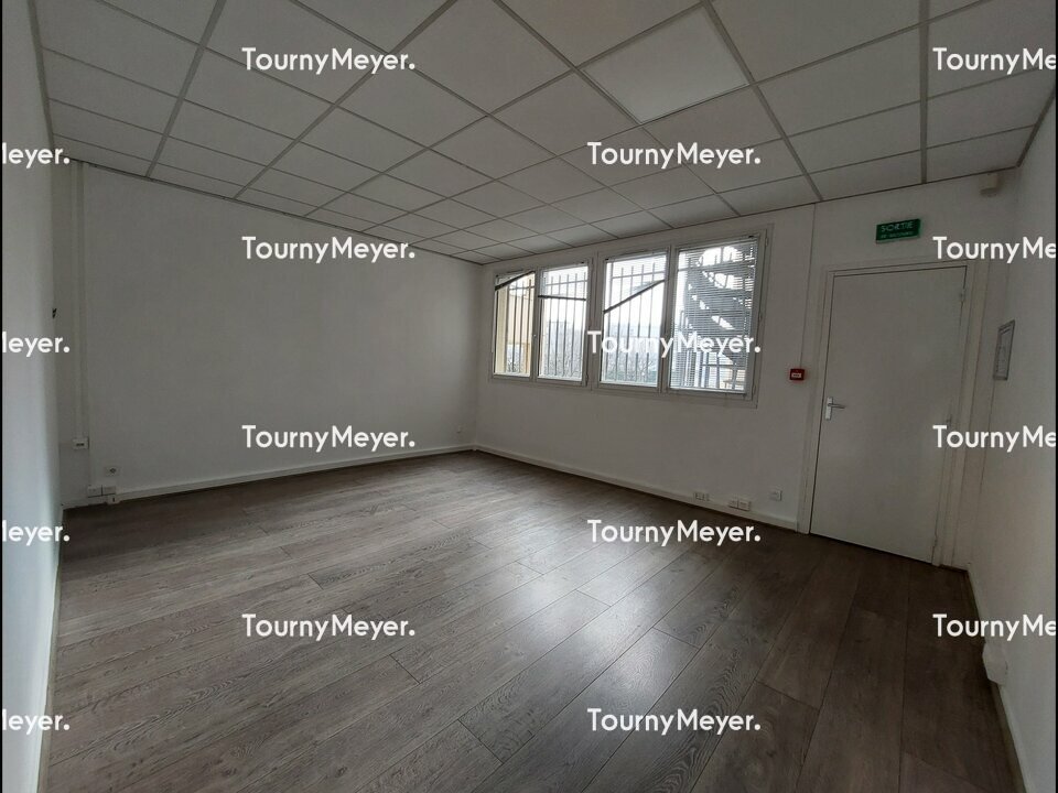 BUREAUX