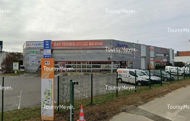 LOCAL D'ACTIVITES