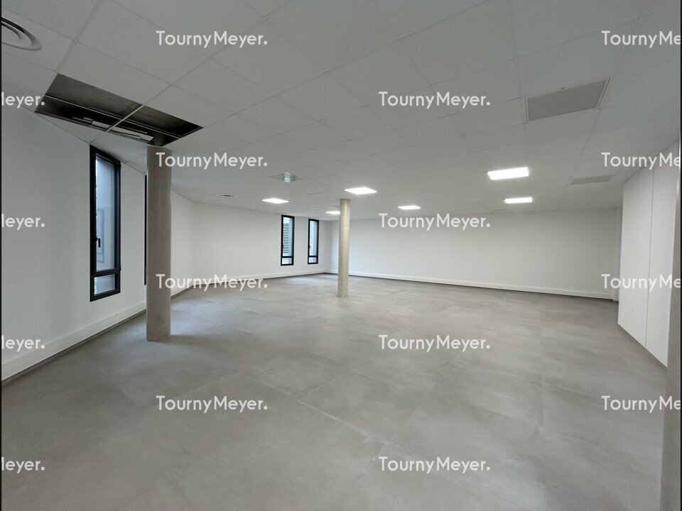 BUREAUX