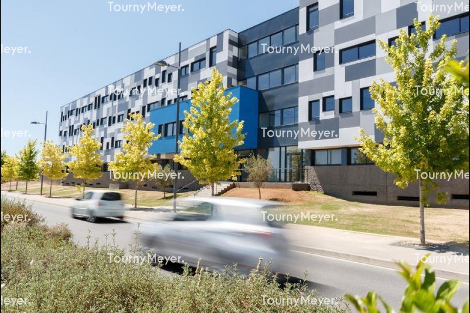 BUREAUX