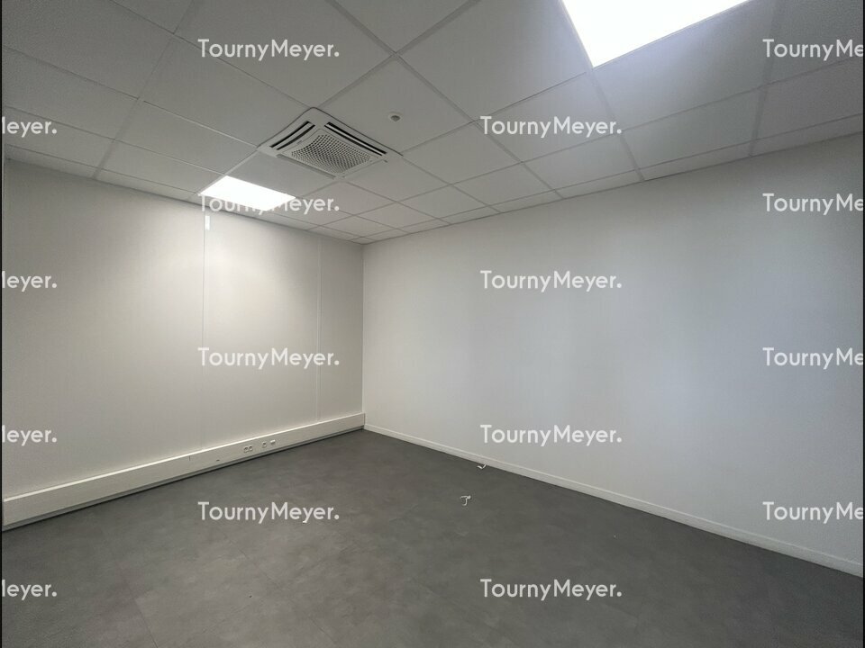 BUREAUX