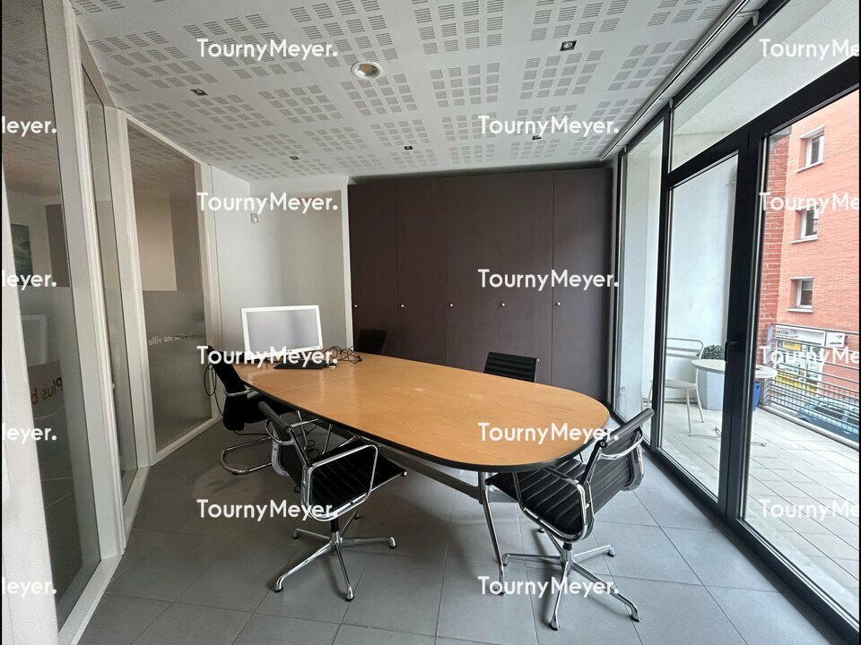 BUREAUX