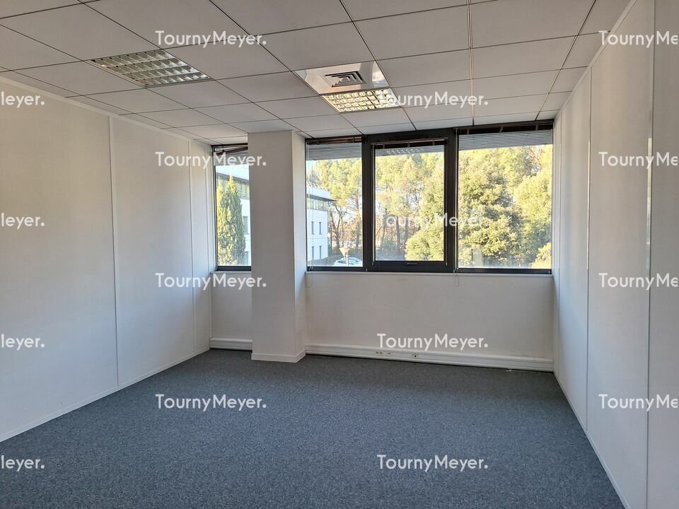 BUREAUX