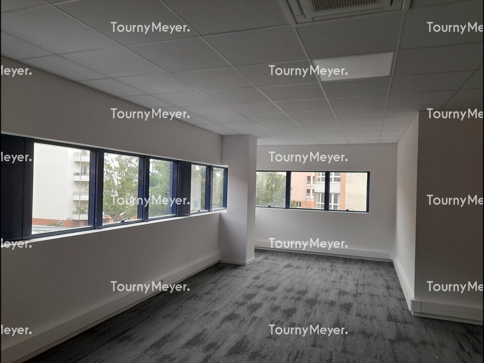 BUREAUX