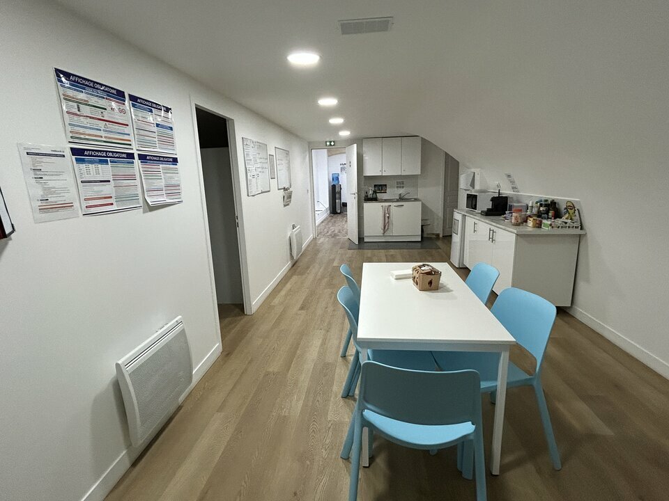 BUREAUX
