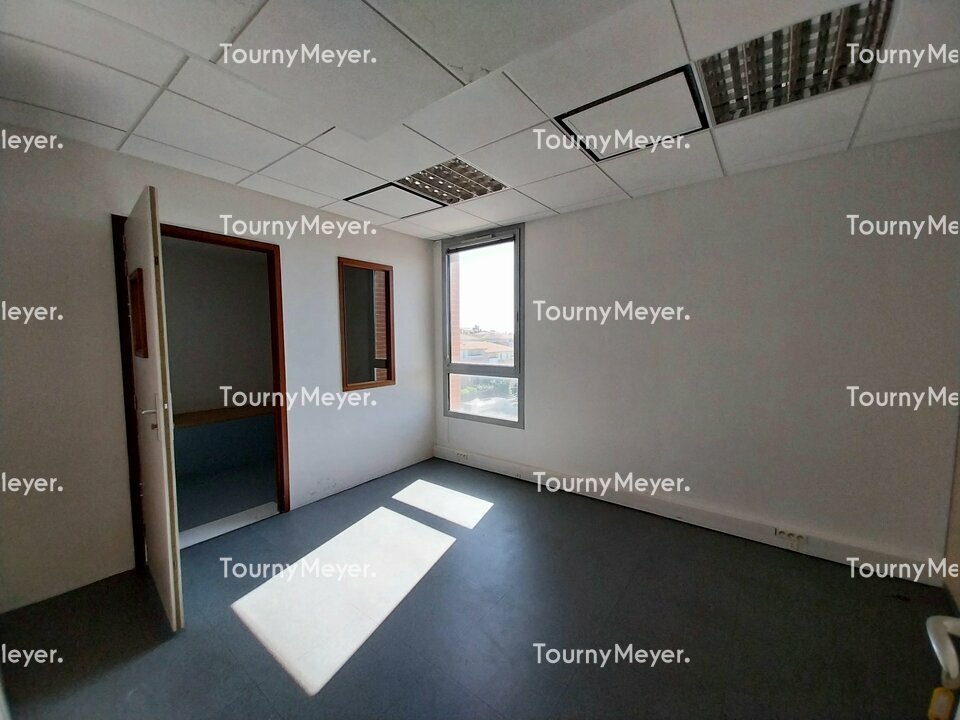 BUREAUX