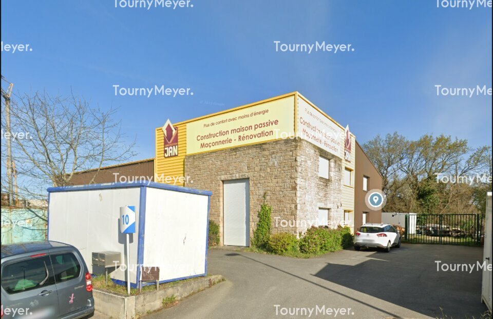 LOCAL D'ACTIVITES